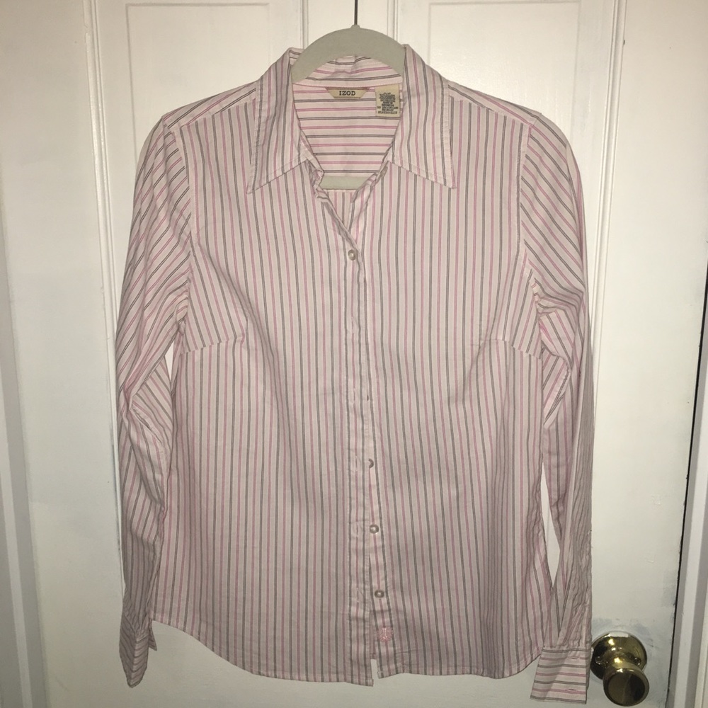 Women’s: Izod button up